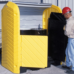 Hard Top Spill Pallets